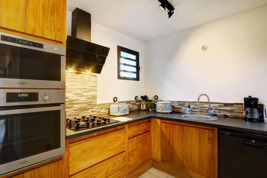 Villa 3 Etoiles Avec Piscine Chauffee Saint Pierre - Dodoterla Екстер'єр фото