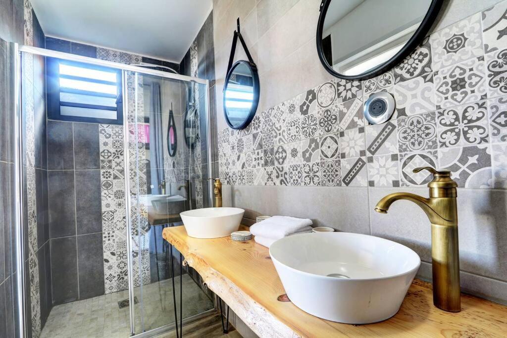 Villa 3 Etoiles Avec Piscine Chauffee Saint Pierre - Dodoterla Екстер'єр фото